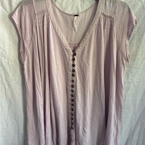 🌸 FREE PEOPLE lilac babydoll top 🌸